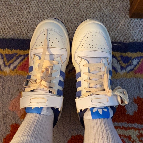 Adidas Forum Low - Blue! - Picture 1 of 4
